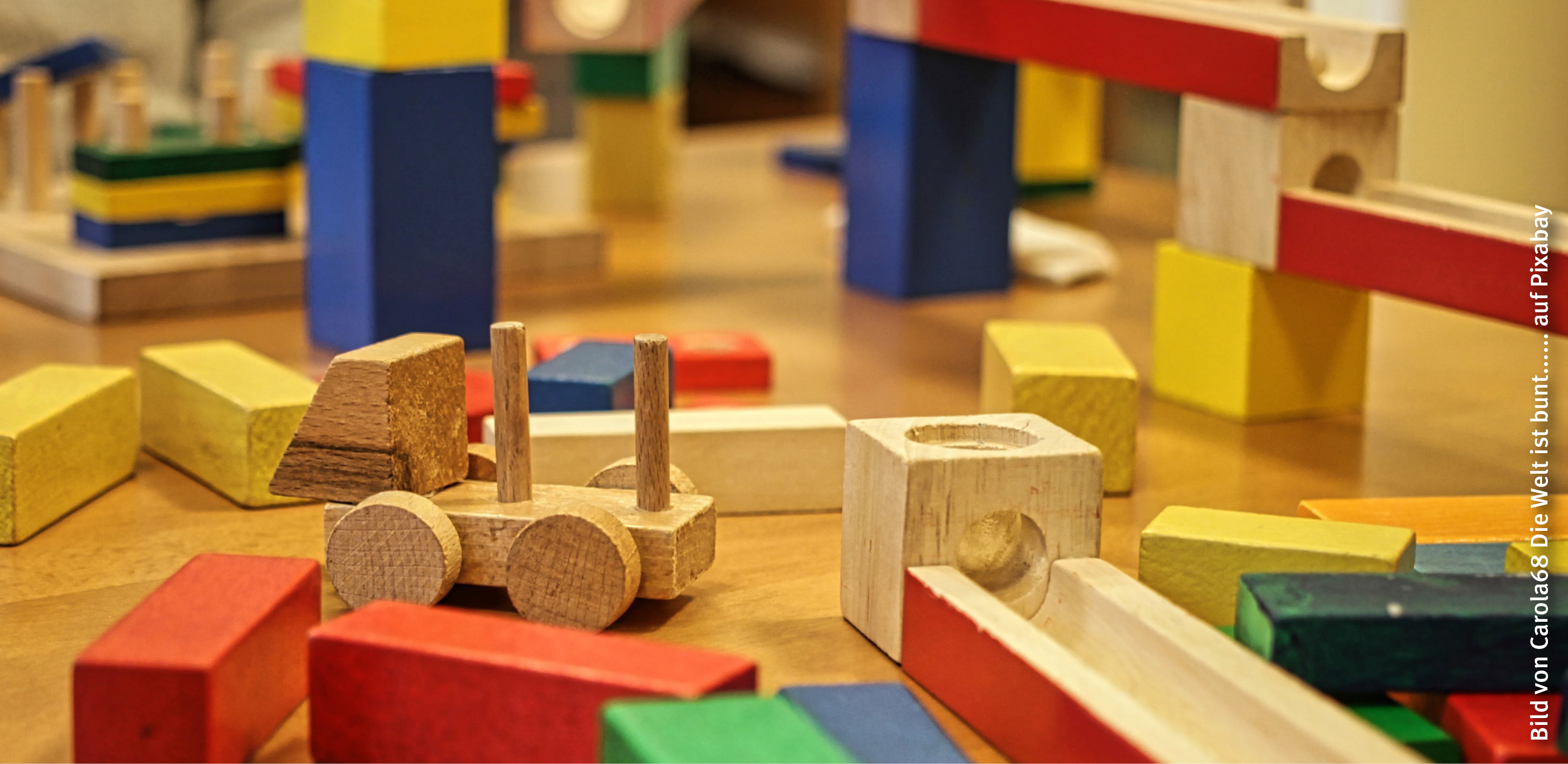 Holzbausteine für Kinder
